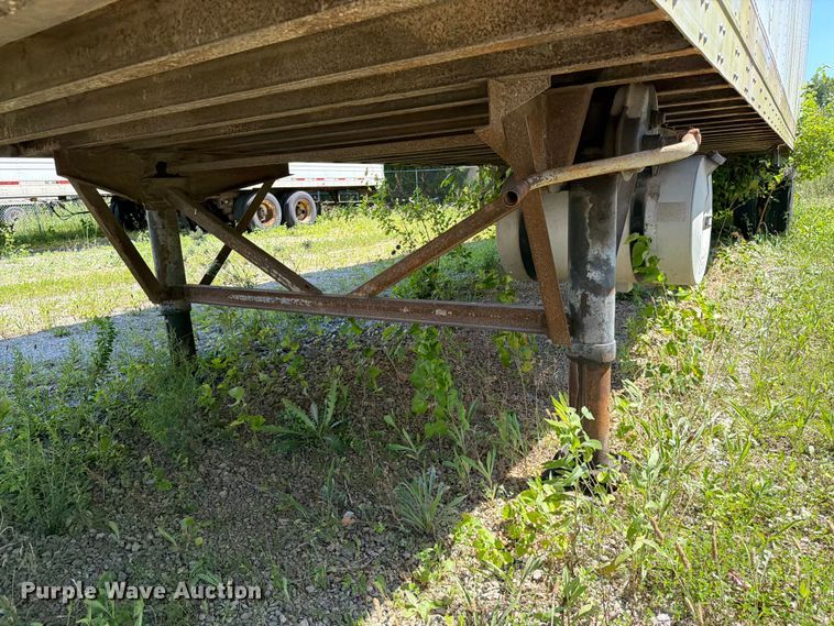 image for item FC3182 1994 Wabash refrigerated van trailer