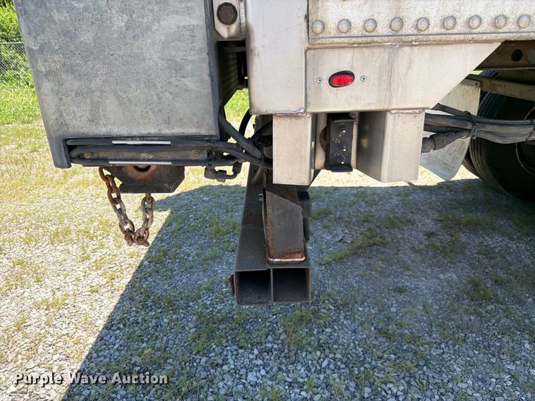 image for item FC3185 2013 Utility Trailer Manufacturer refrigerated van trailer
