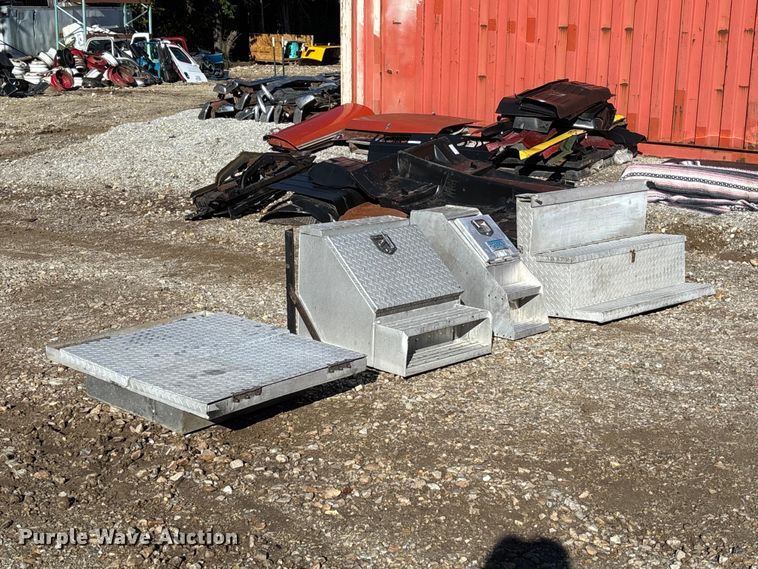 image for item FC5908 Truck parts