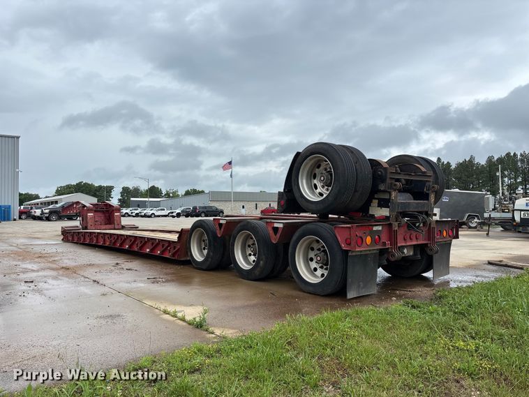 image for item FG0402 2004 Trail King   TK110HDG-533 lowboy equipment trailer