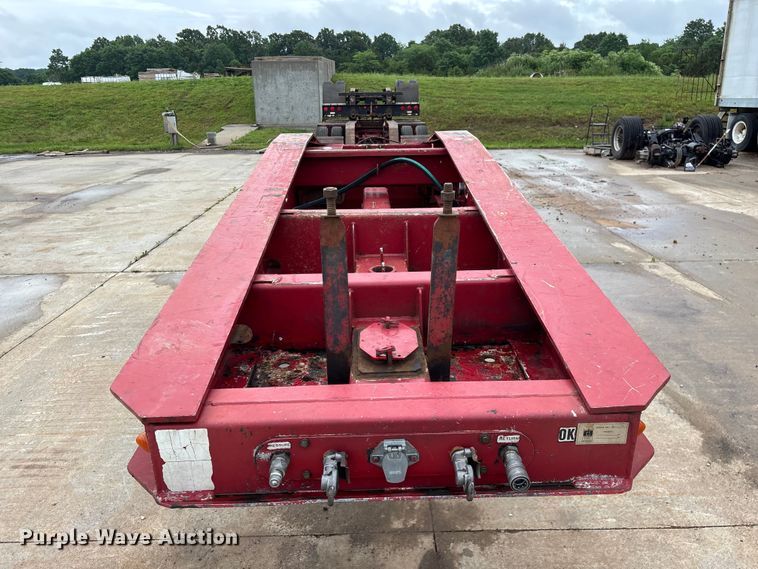 image for item FG0402 2004 Trail King   TK110HDG-533 lowboy equipment trailer