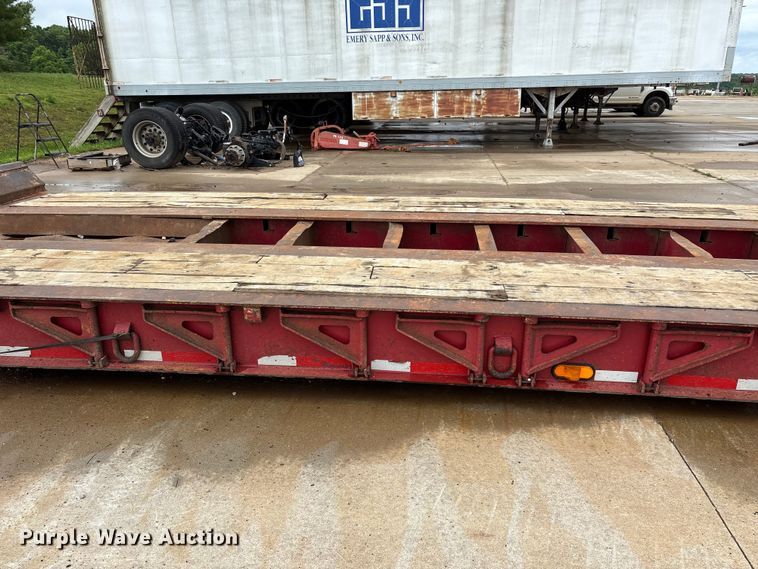 image for item FG0402 2004 Trail King   TK110HDG-533 lowboy equipment trailer