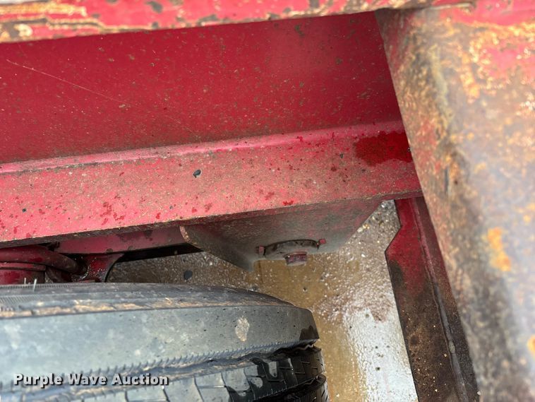 image for item FG0402 2004 Trail King   TK110HDG-533 lowboy equipment trailer