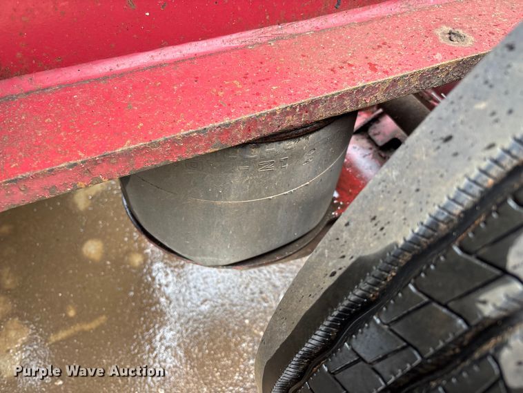 image for item FG0402 2004 Trail King   TK110HDG-533 lowboy equipment trailer