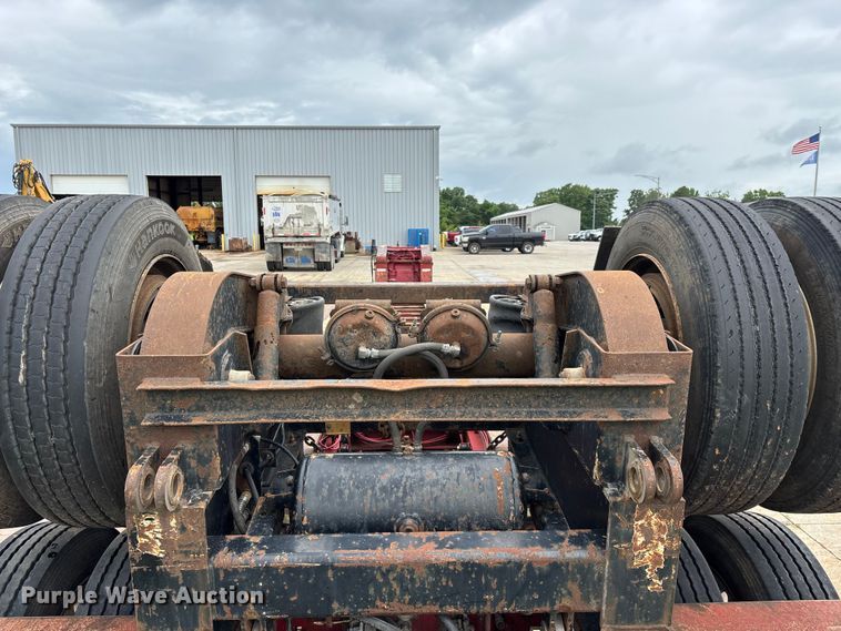 image for item FG0402 2004 Trail King   TK110HDG-533 lowboy equipment trailer