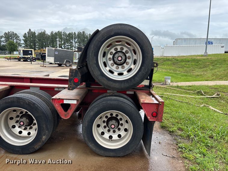 image for item FG0402 2004 Trail King   TK110HDG-533 lowboy equipment trailer