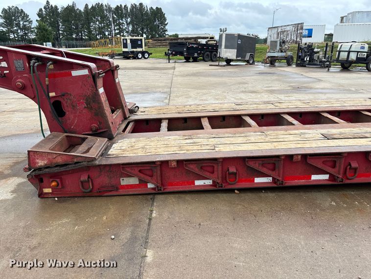 image for item FG0402 2004 Trail King   TK110HDG-533 lowboy equipment trailer