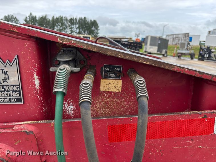 image for item FG0402 2004 Trail King   TK110HDG-533 lowboy equipment trailer