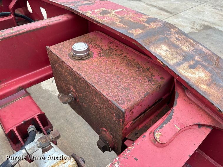 image for item FG0402 2004 Trail King   TK110HDG-533 lowboy equipment trailer