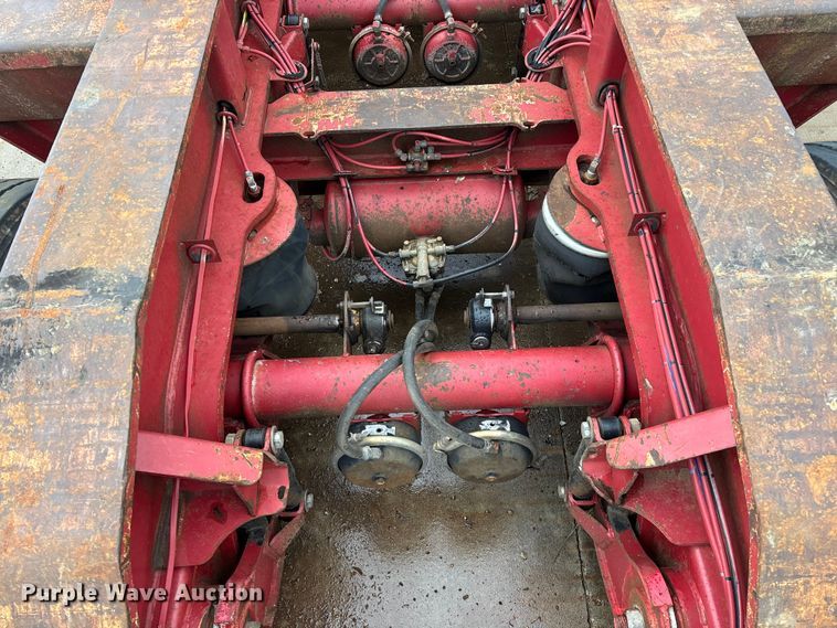 image for item FG0402 2004 Trail King   TK110HDG-533 lowboy equipment trailer