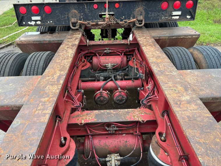 image for item FG0402 2004 Trail King   TK110HDG-533 lowboy equipment trailer