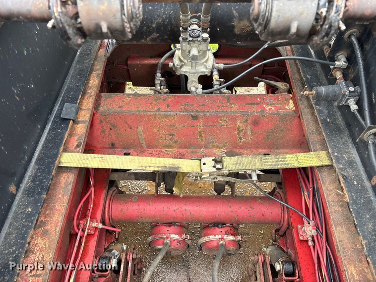 image for item FG0402 2004 Trail King   TK110HDG-533 lowboy equipment trailer