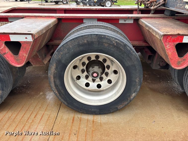 image for item FG0402 2004 Trail King   TK110HDG-533 lowboy equipment trailer