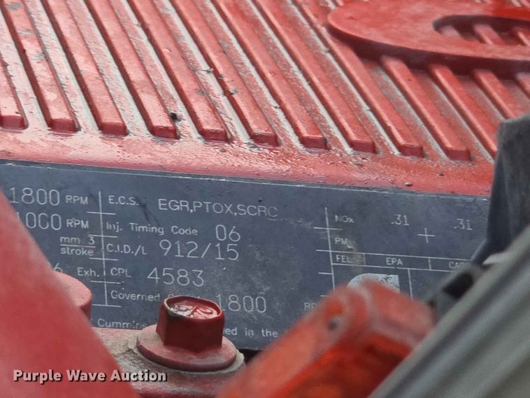 image for item FH6167 2016 International LF687 semi truck