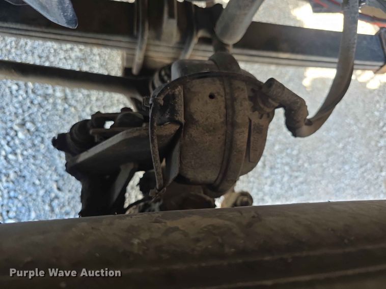 image for item FH6167 2016 International LF687 semi truck