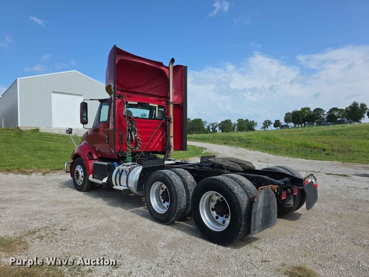 image for item FH6168 2016 International ProStar 122 semi truck