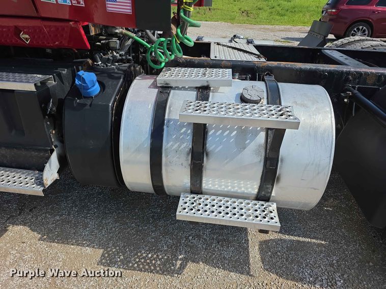 image for item FH6168 2016 International ProStar 122 semi truck