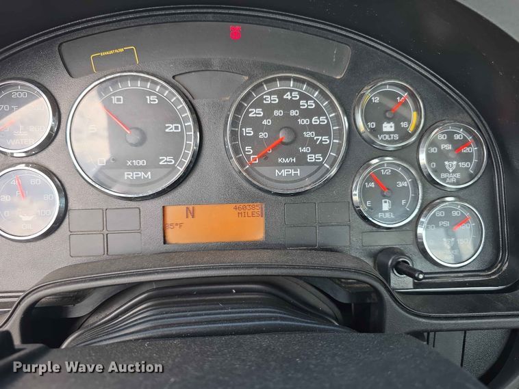 image for item FH6168 2016 International ProStar 122 semi truck