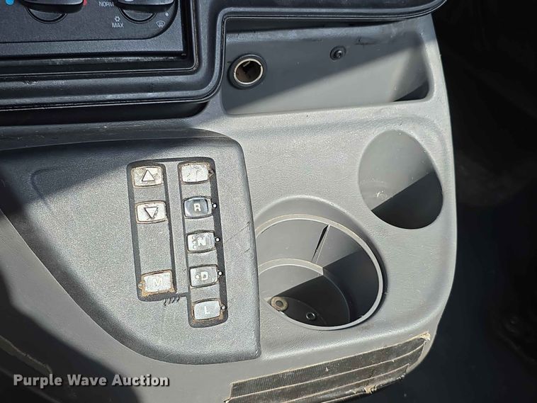 image for item FH6168 2016 International ProStar 122 semi truck