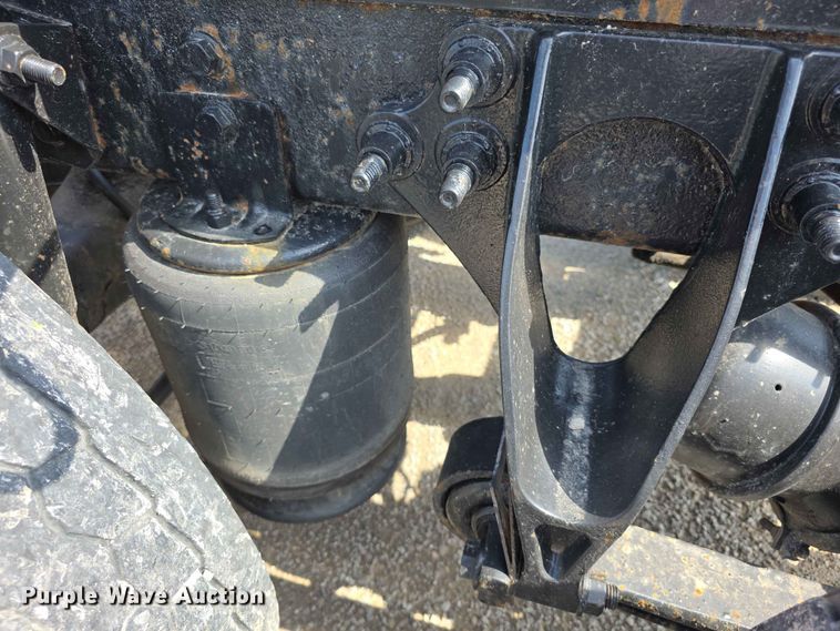 image for item FH6168 2016 International ProStar 122 semi truck