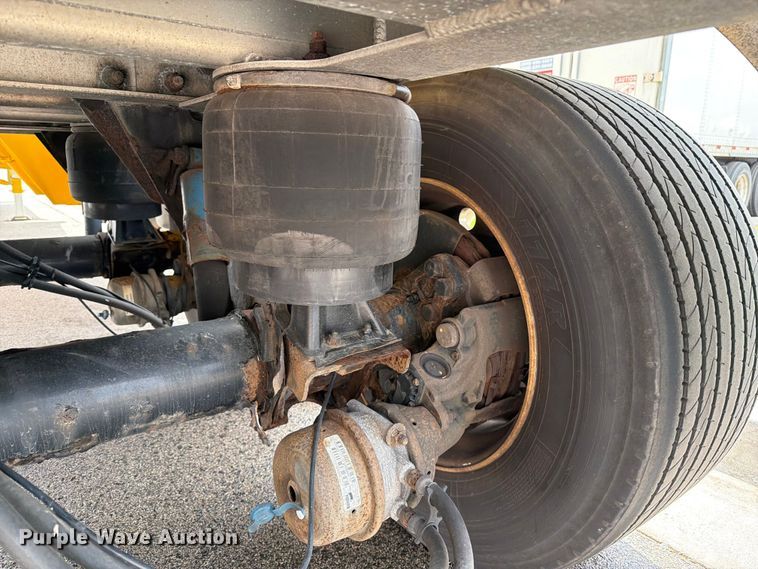 image for item FK0213 2013 Beall trailers BAST-97-3-DC fuel trailer