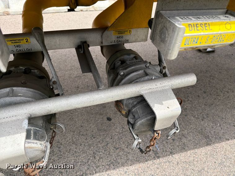 image for item FK0213 2013 Beall trailers BAST-97-3-DC fuel trailer