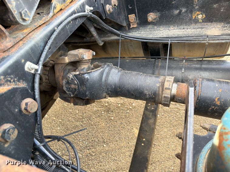 image for item FK0216 2007 International 9200i semi truck