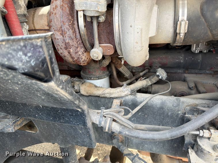 image for item FK0216 2007 International 9200i semi truck