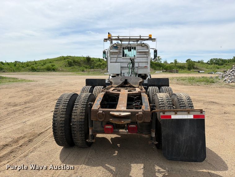image for item FK0219 2015 International 5900i semi truck