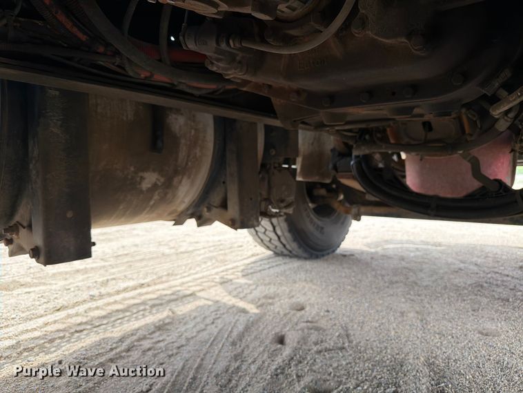 image for item FK0219 2015 International 5900i semi truck