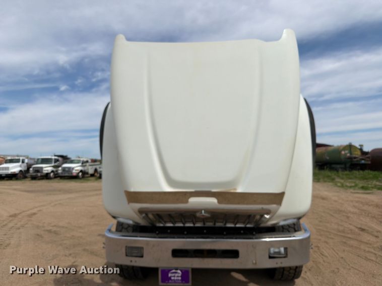 image for item FK0219 2015 International 5900i semi truck