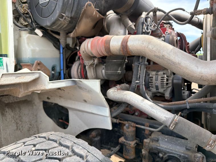 image for item FK0219 2015 International 5900i semi truck
