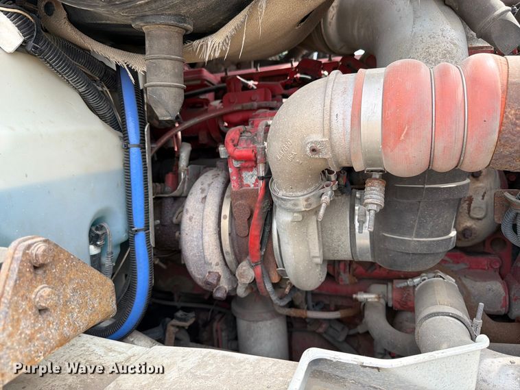 image for item FK0219 2015 International 5900i semi truck