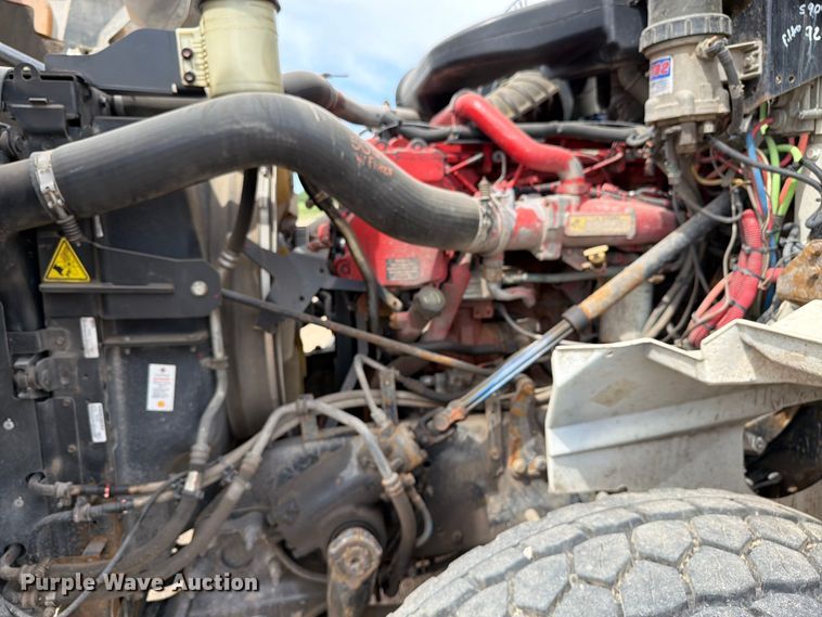 image for item FK0219 2015 International 5900i semi truck