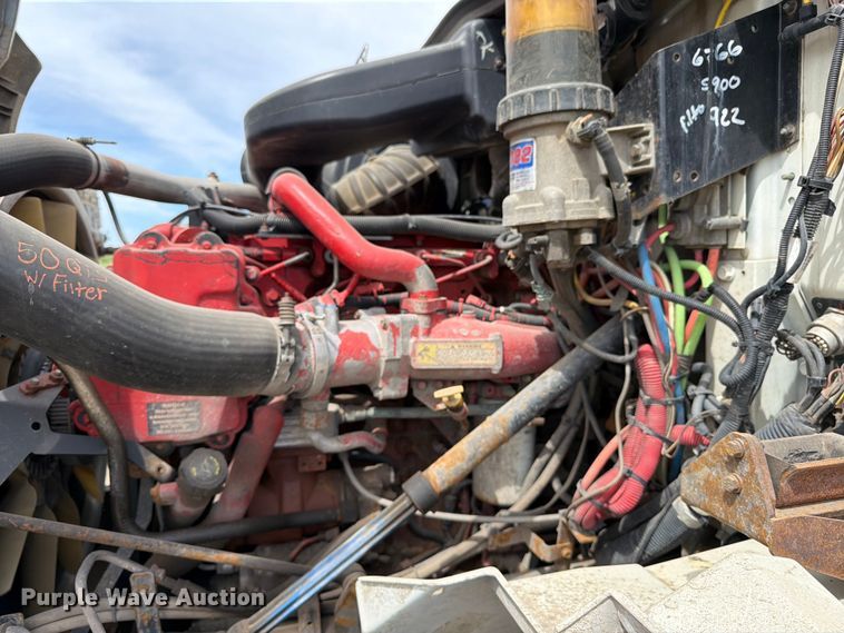 image for item FK0219 2015 International 5900i semi truck