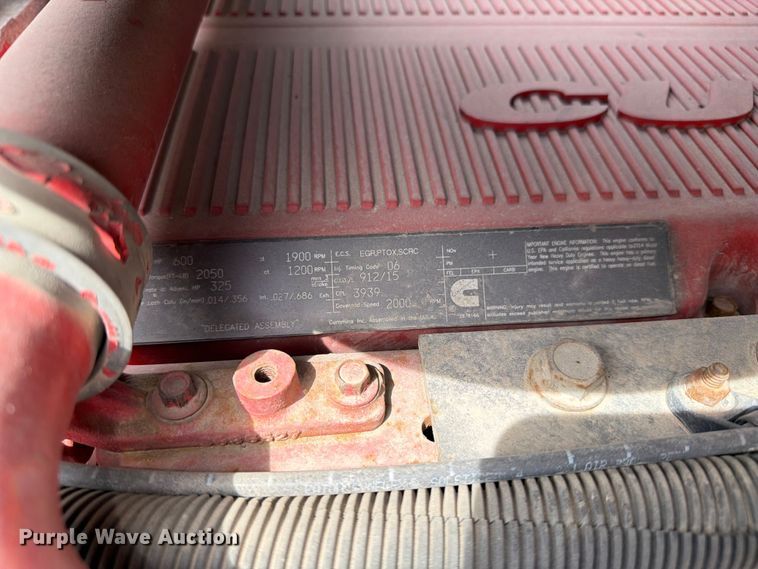 image for item FK0219 2015 International 5900i semi truck
