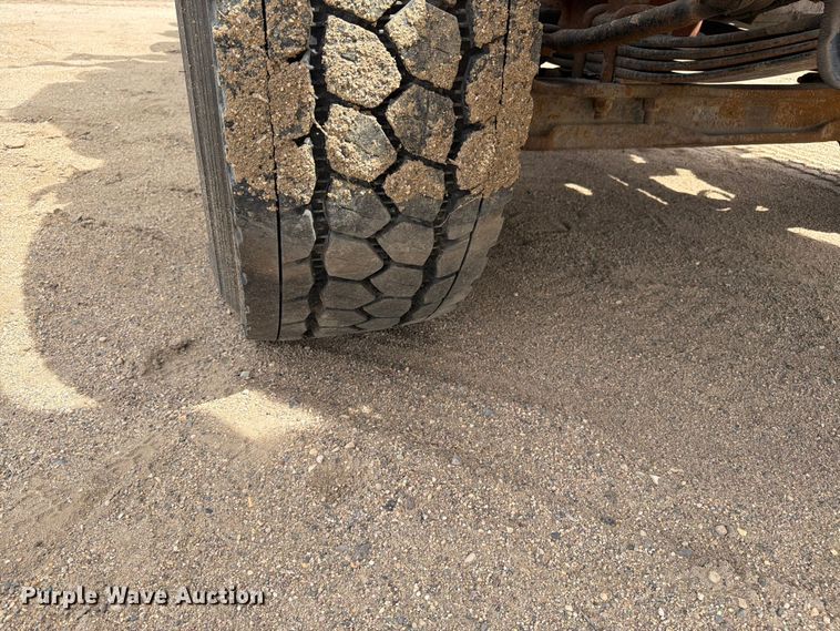 image for item FK0219 2015 International 5900i semi truck