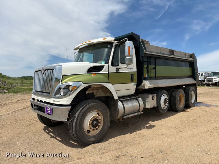 2014-international-7500-dump-truck #1490811