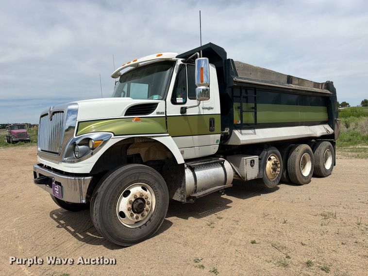 image for item FK0222 2014 International WorkStar 7500 dump truck