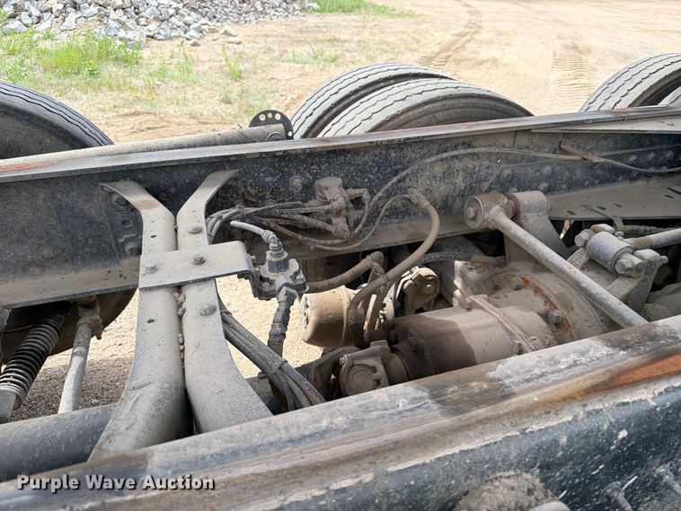 image for item FK0222 2014 International WorkStar 7500 dump truck