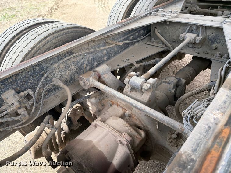 image for item FK0222 2014 International WorkStar 7500 dump truck