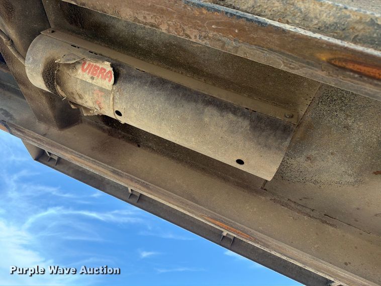 image for item FK0222 2014 International WorkStar 7500 dump truck