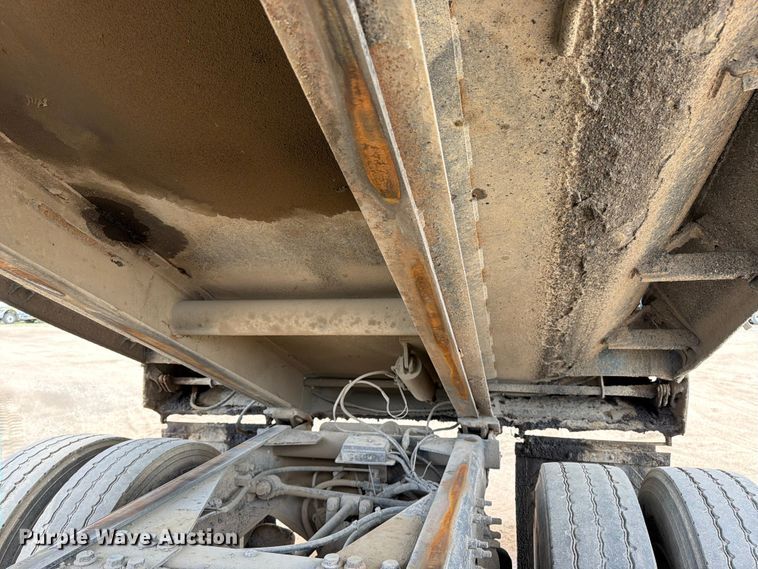 image for item FK0222 2014 International WorkStar 7500 dump truck