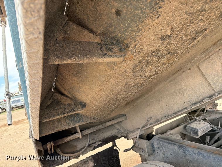 image for item FK0222 2014 International WorkStar 7500 dump truck