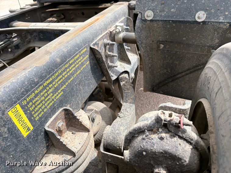 image for item FK0222 2014 International WorkStar 7500 dump truck