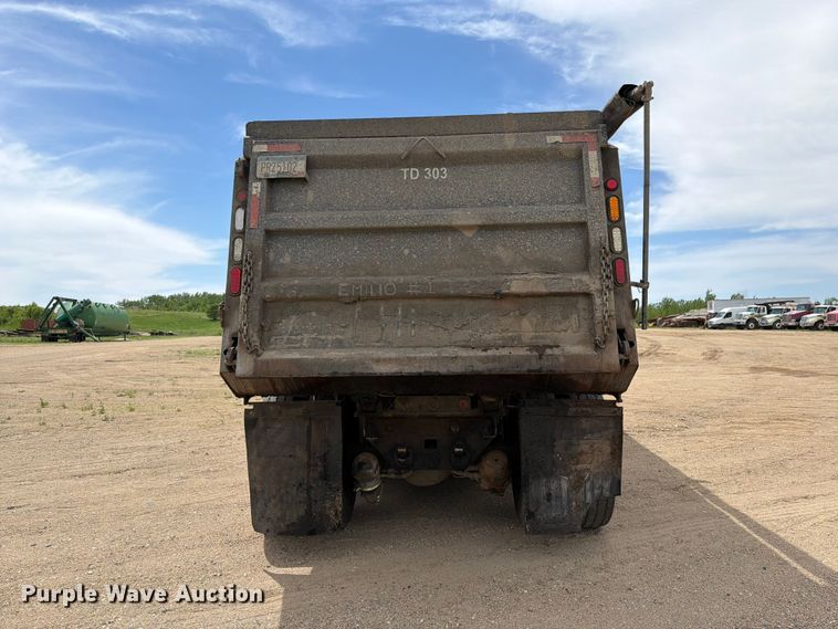 image for item FK0222 2014 International WorkStar 7500 dump truck