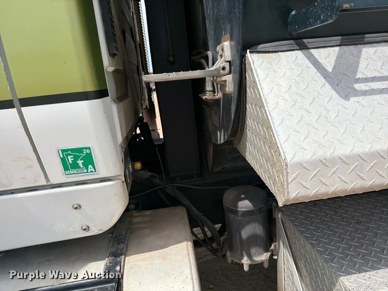 image for item FK0222 2014 International WorkStar 7500 dump truck