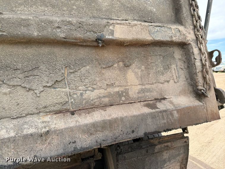 image for item FK0222 2014 International WorkStar 7500 dump truck