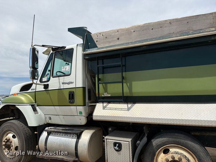 image for item FK0222 2014 International WorkStar 7500 dump truck