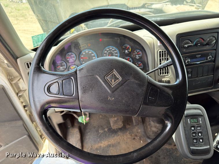 image for item FK0222 2014 International WorkStar 7500 dump truck